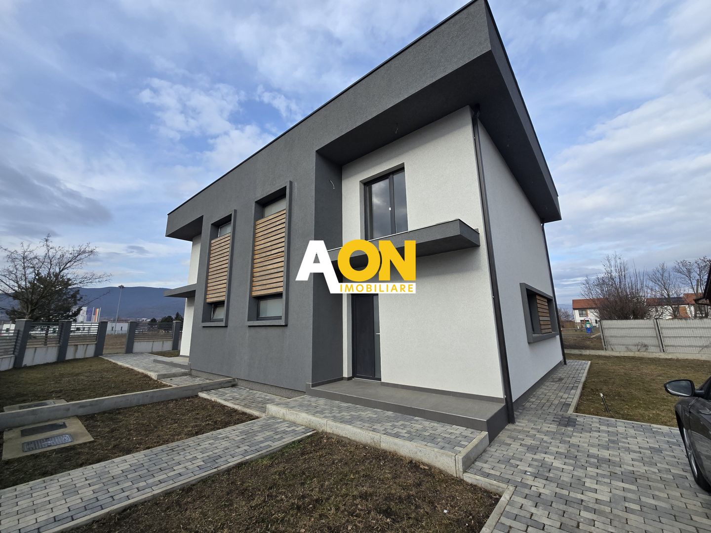 1/2 Duplex 4 Camere, Zona Alba Micesti - Poză 1