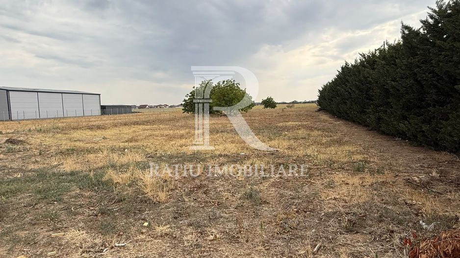 Teren Intravilan | 2500 mp | Calea Santandrei | Oradea - Poză 1