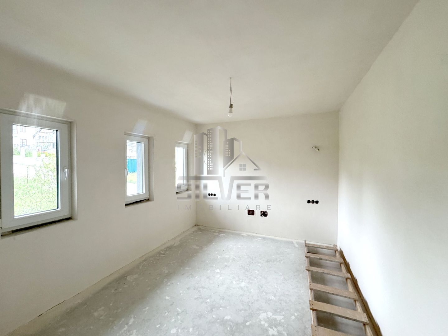 Casa  individuala cu teren de 472 mp in zona centrala. - Poză 19