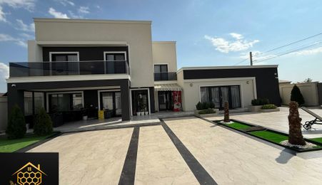 Vila Luxury cu piscina – Selgros Craiova | Comision 0%