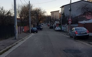 Casă Demolabila-Teren de vanzare - Poză 7
