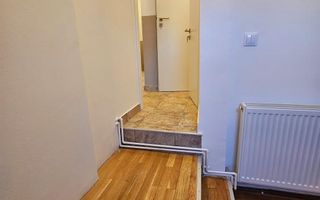 🏢 Spațiu de birouri – 5 camere, 3 băi – Mansardă vilă, Central - Poză 36