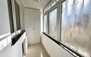 3 camere renovate langa statia de metrou Timpuri Noi - Poză 8