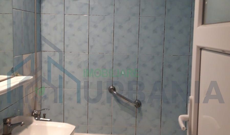 Apartament 1 camera vizavi de gara Nicolina - Poză 8