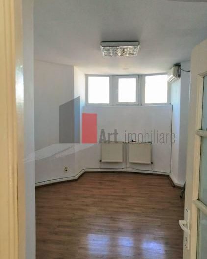 Spatiu birouri de inchiriat in Piata Foisorul de Foc 100 mp - Poză 2
