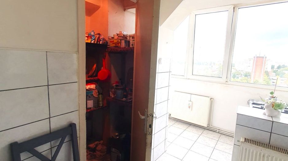 Apartament spațios cu 3 camere și 2 băi – zona Ciucaș / Astra - Poză 5