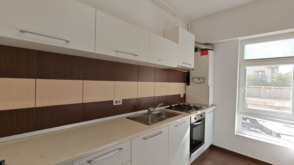 Vanzare apartament doua camere+parcare, Berceni-Oltenitei - Poză 6