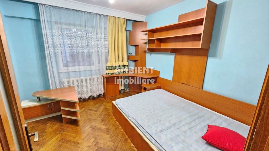 Apartament cu 3 camere, garaj, boxa, ETAJ 2, zona TRAIAN - PRIMARIE; - Poză 7
