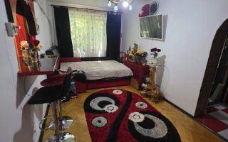 Apartament cu 2 camere/ Etajul 1 / 36mp/ zona Podu Ros - Poză 1