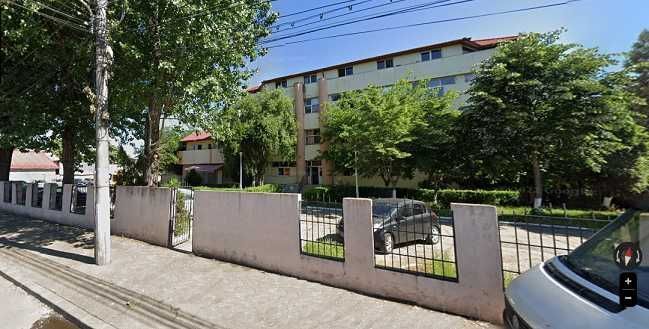 Etaj de inchiriat/ camere+ bai/bucatarie/spalatorie - Poză 1