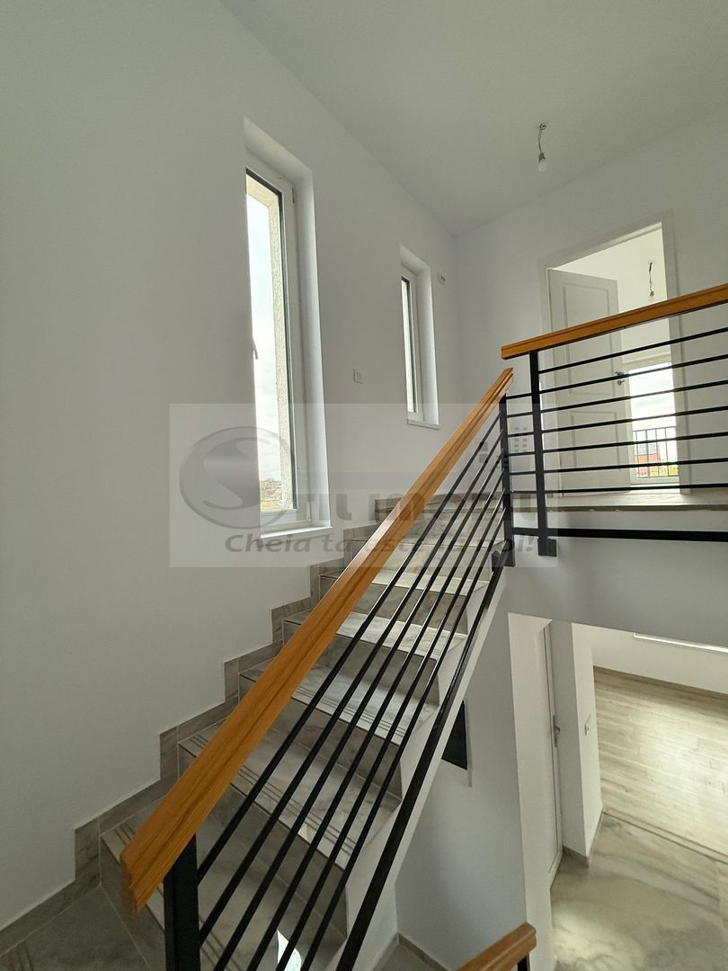 Casă moderna P+E 4 camere – Bârnova, 100 mp, curte 250 mp -180.000 € - Poză 7