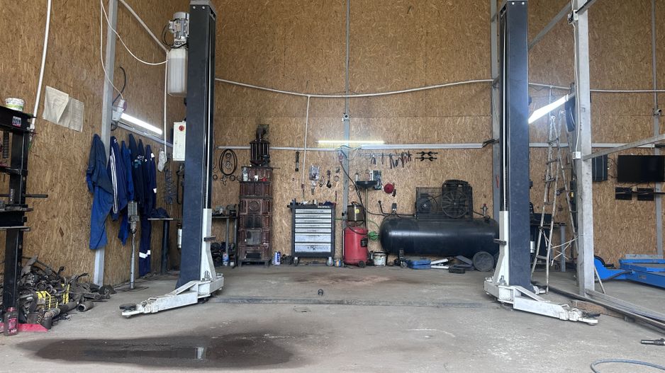 Service auto și spațiu comercial de închiriat! - Poză 1