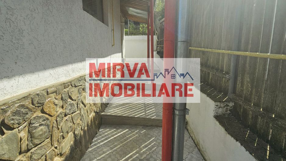 🏡 VILĂ ELEGANTĂ CU PRIVELIȘTE DEOSEBITĂ – VALENII DE MUNTE - Poză 21