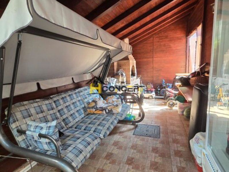 Vila moderna mobilata utilata metrou Dimitrie Leonida - Poză 23