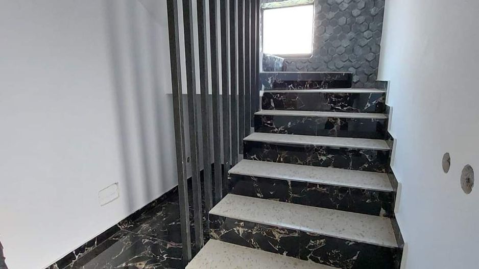 Ag BRASADAS vinde Casa P+1 in MIROSLAVA. - Poză 8