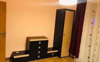 Apartament cu 3 camere, parcare cu CF, balcon 10 mp, zona Eroilor. - Poză 6