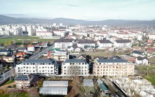 Garsoniera la parter inalt in BL.Nou str.Ostroveni - Poză 12
