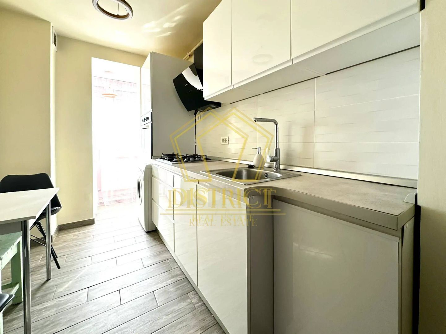 Apartament spatios cu 3 camere | Complexul Studentesc - Poză 4
