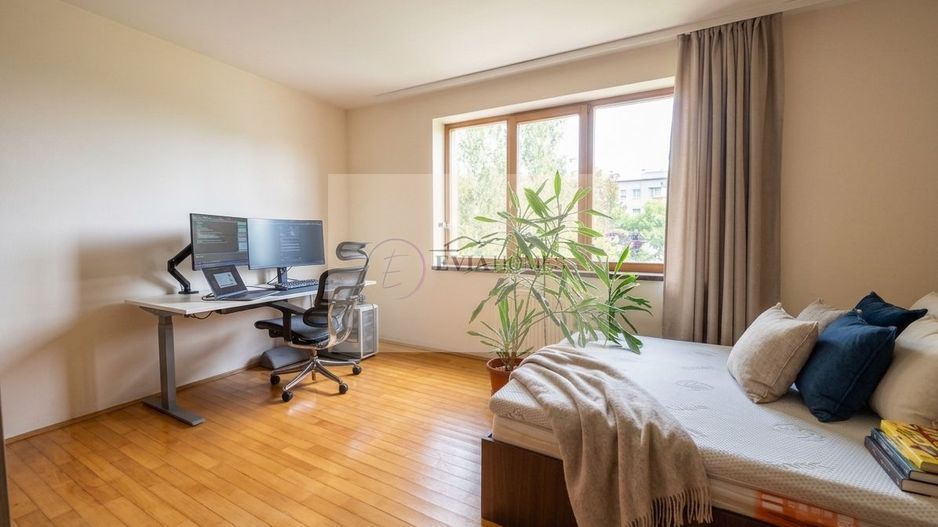 Zona Home Garden/Garaj inclus/Parter înalt - Poză 3