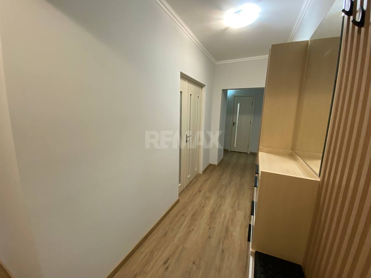 Apartament de închiriat în inima Chișinăului! - Poză 5