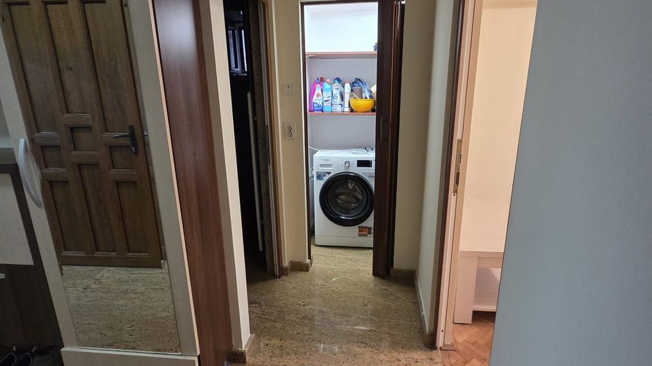 Apartament 2 camere decomandat-zona Spitalul Judetean-139.500 euro neg - Poză 10