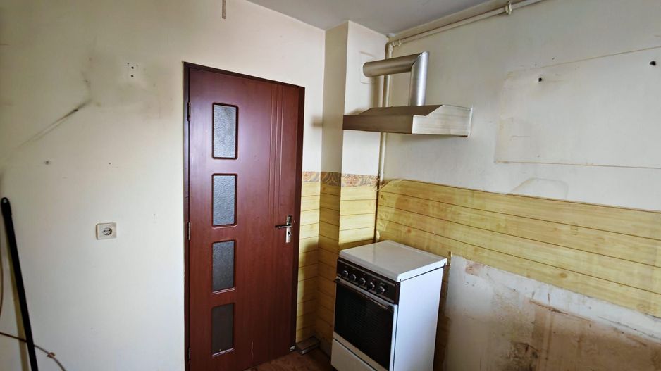 Apartament 2 camere,parter,semidecomandat,zona Coca Cola - Poză 7