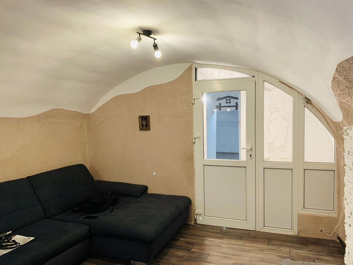 Spatiu comercial situat ultracentral - Poză 2