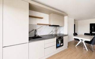 Apartament lux 4 camere si parcare de inchiriat Green Life Frunzisului - Poză 2
