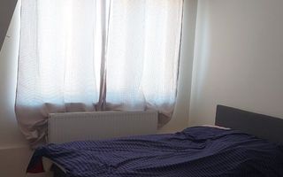 Locuință spațioasă pe două niveluri, pregătită pentru mutare. - Poză 6