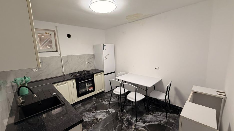 Garsonieră 25 mp | Centrală proprie | Loc de parcare | Unirii - Poză 3