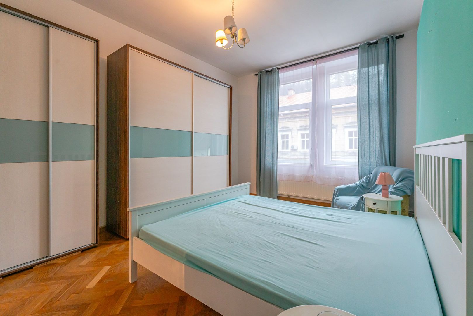 Apartament cu 2 camere complet mobilat – zona Livada Poștei - Poză 7