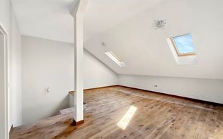 Dezvoltator - Case Premium într-un Cartier Privat. - Poză 11