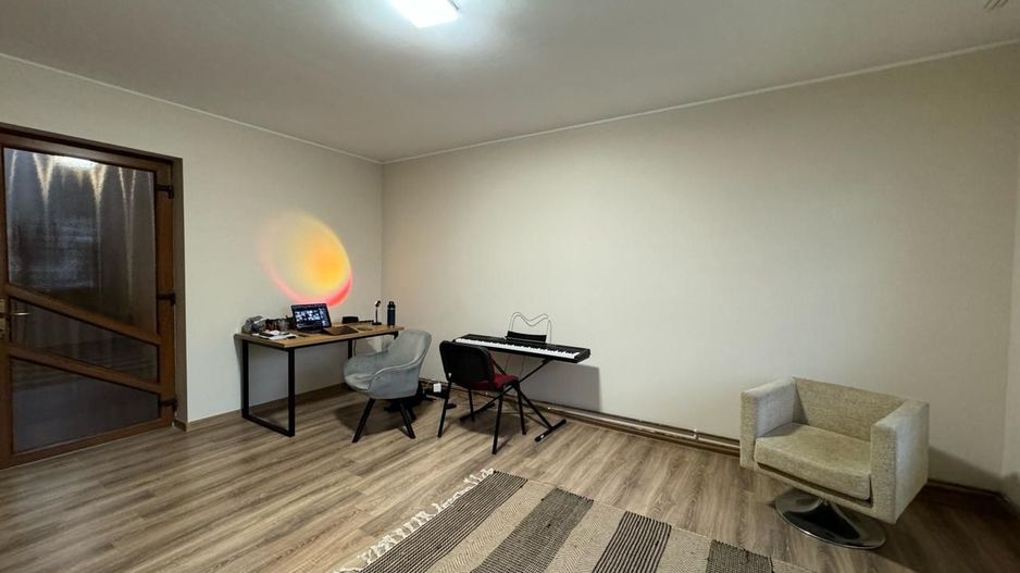 REȘEDINȚĂ EXCLUSIVISTĂ | 8 CAMERE | 4 BĂI | 2 LIVINGURI | TEREN 679 MP - Poză 3