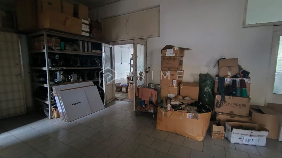 Clădire multifuncțională de vânzare – comerț, birouri și producție. - Poză 6