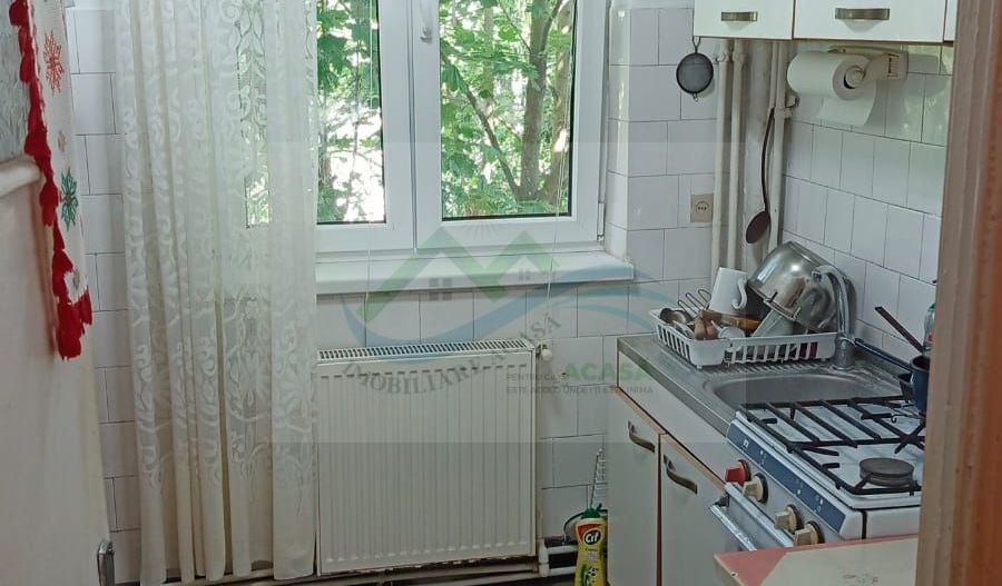 Apartament 2 camere Sf Ioan . - Poză 1