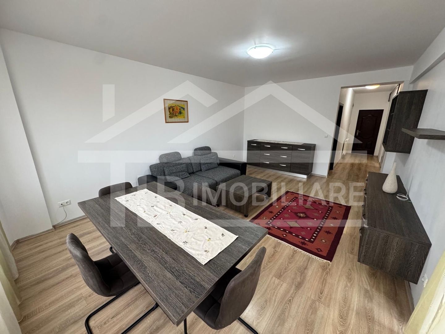 Apartament cu 2 camere, 65mp, terasa, parcare, Zona Centrala - Poză 2