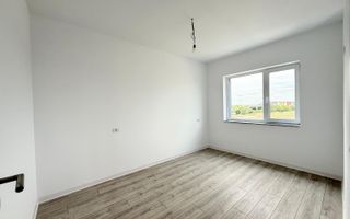 Etaj 1. Bucatarie inchisa. Asfalt. - Poză 4