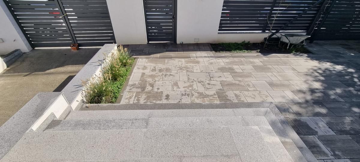 Casă spectaculoasă – 314 mp utili, cramă, terase, 7 camere, teren 432 mp - Poză 12