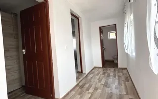 Casa în județul Argeș - Coșești de locuit sau casă de vacanță - Poză 11