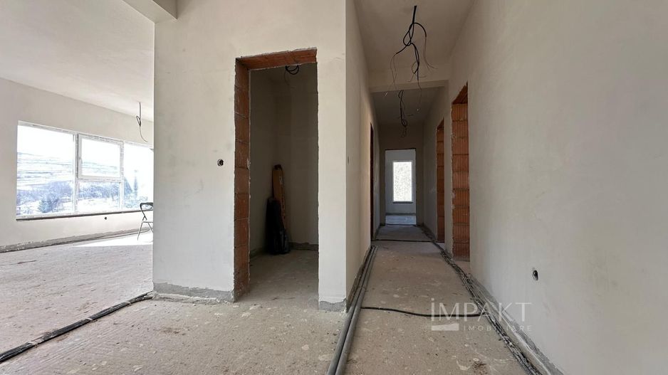Casa pe un nivel | Teren 2.977 mp | Panorama deosebita | Suceagu - Poză 12