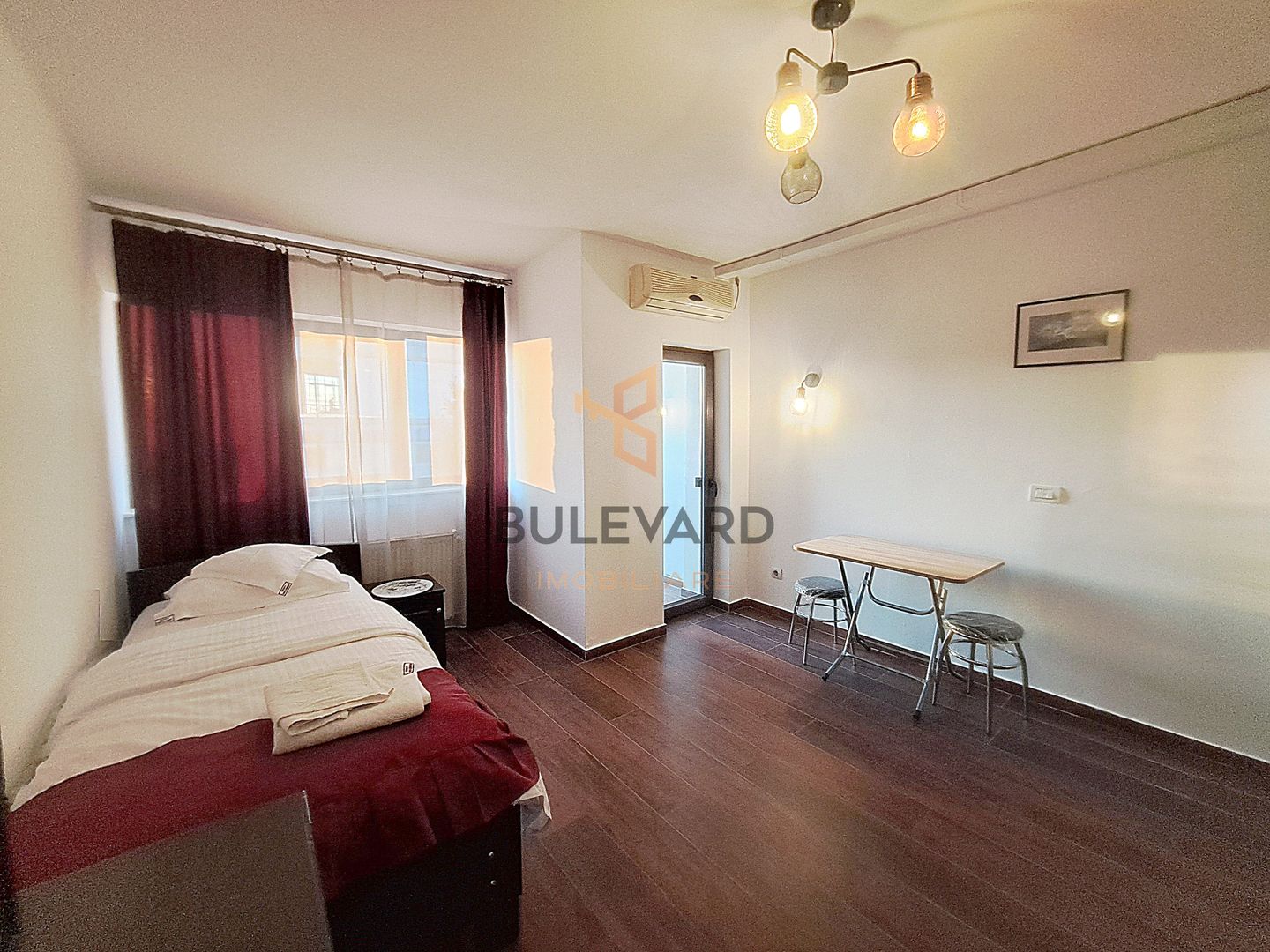 Garsoniera de inchiriata in zona Metro! - Poză 8