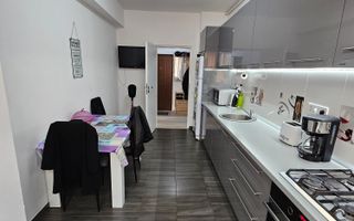 Apartament 3 camere | Etaj 1 | Decomandat | Selimbar - Poză 8