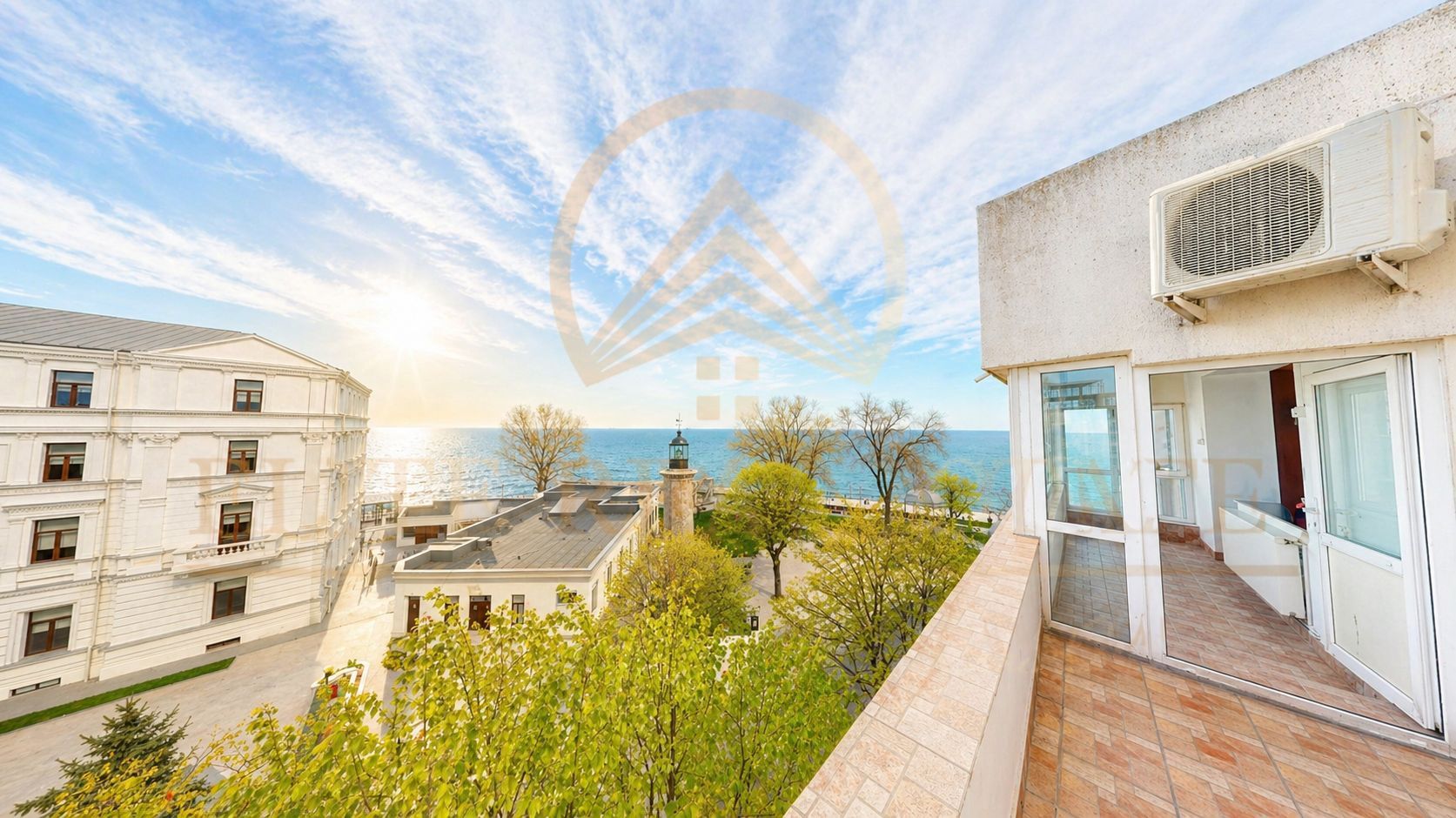 De vanzare | Apartament 4 camere | Langa Cazino | Vedere la mare - Poză 13