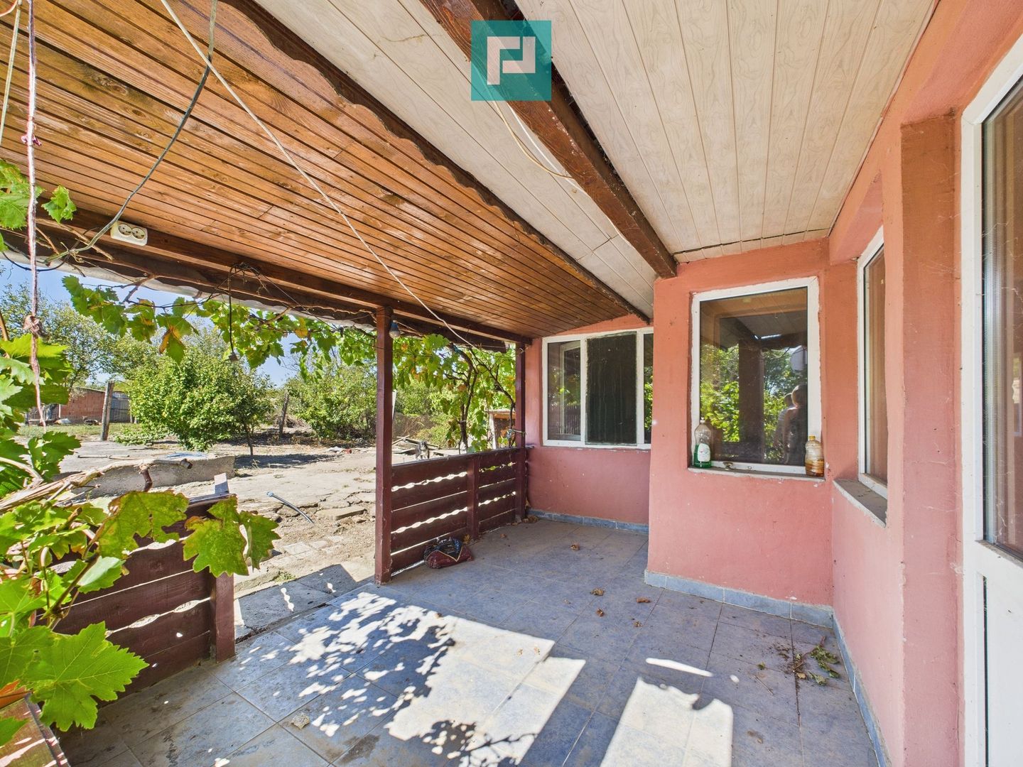 Casă și teren în Moravița, Timiș-poziție excelentă - Poză 8