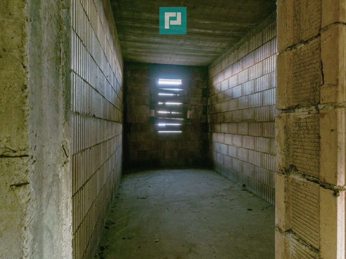 Proprietate impresionantă între Curtici și Macea - Poză 14