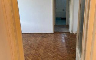 Apartament 2 camere si balcon cartierul Gruia - Poză 2