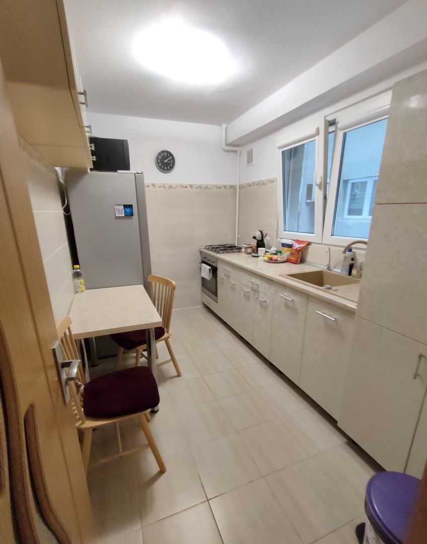 Apartament 2 camere bloc tip P reabilitat Mall Plaza, Drumul Taberei - Poză 6