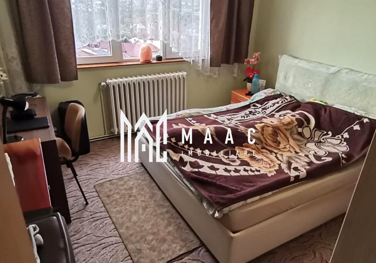 Apartament 3 camere I Decomandat I Zona Vasile Aaron - Poză 4