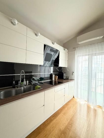 Apartament elegant singur pe nivel în zona The Office Cluj-Napoca. - Poză 6