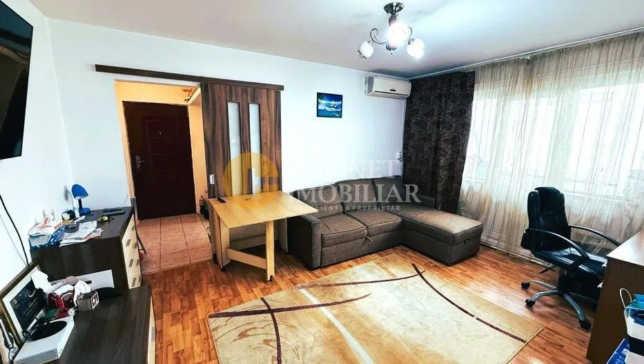 3 camere semidecomandat-mobilat/utilat-Zona Zimbru - Poză 2
